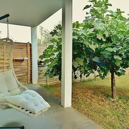 Brand New With Garden Prázdninový dům